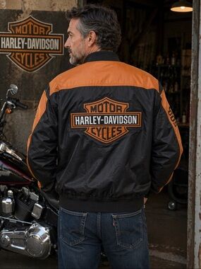 Vintage 2005 Harley-Davidson Black and Orange Shield Patch Bomber Jacket
